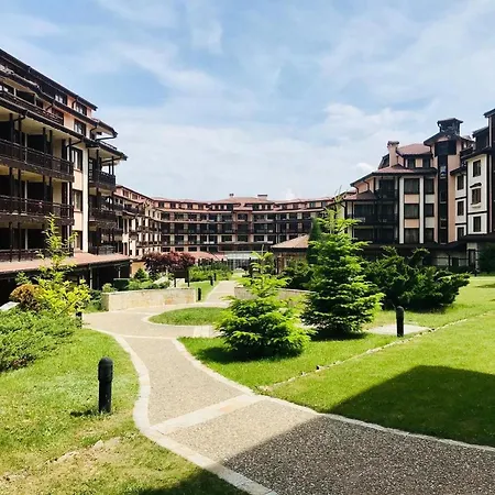 Next To The Lift Downtown Μπάνσκο