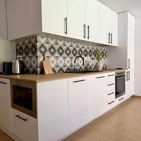 Διαμέρισμα Next To The Lift Downtown