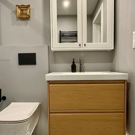 Διαμέρισμα Next To The Lift Downtown *