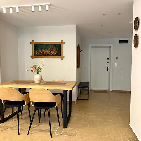 Next To The Lift Downtown Διαμέρισμα *